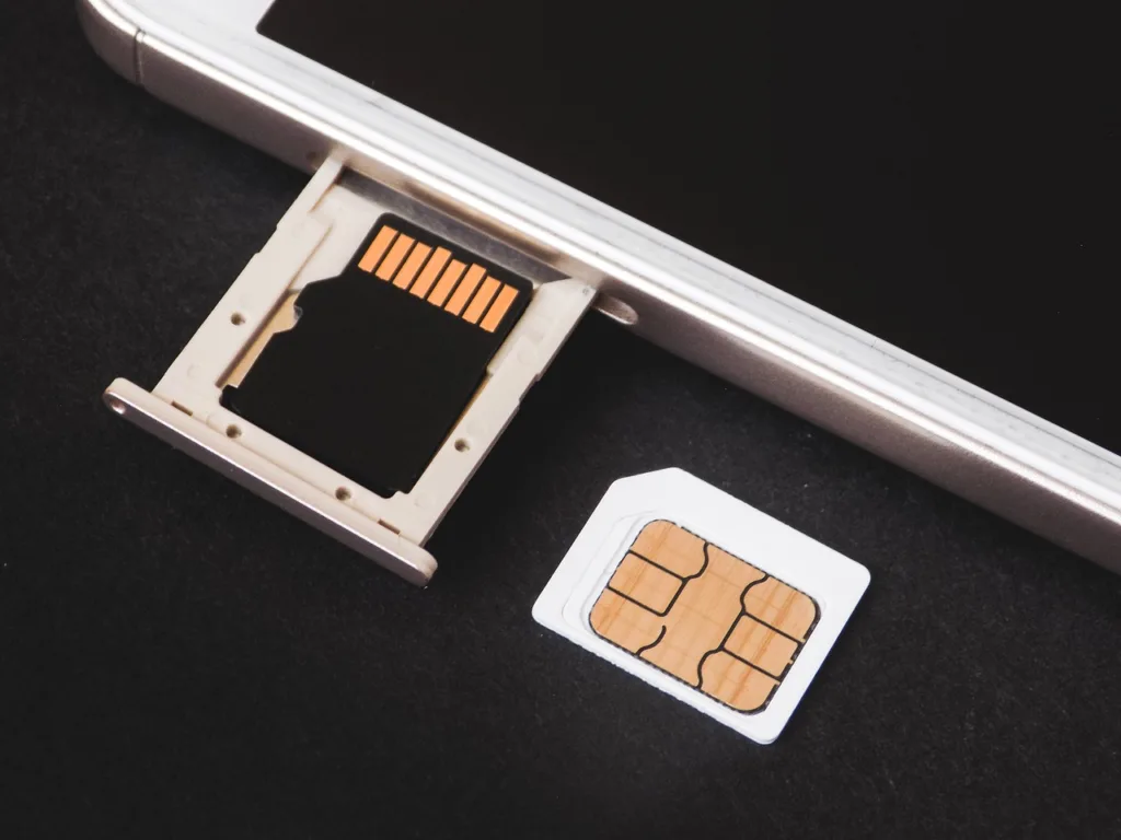 sim card, card, memory-4475679.jpg